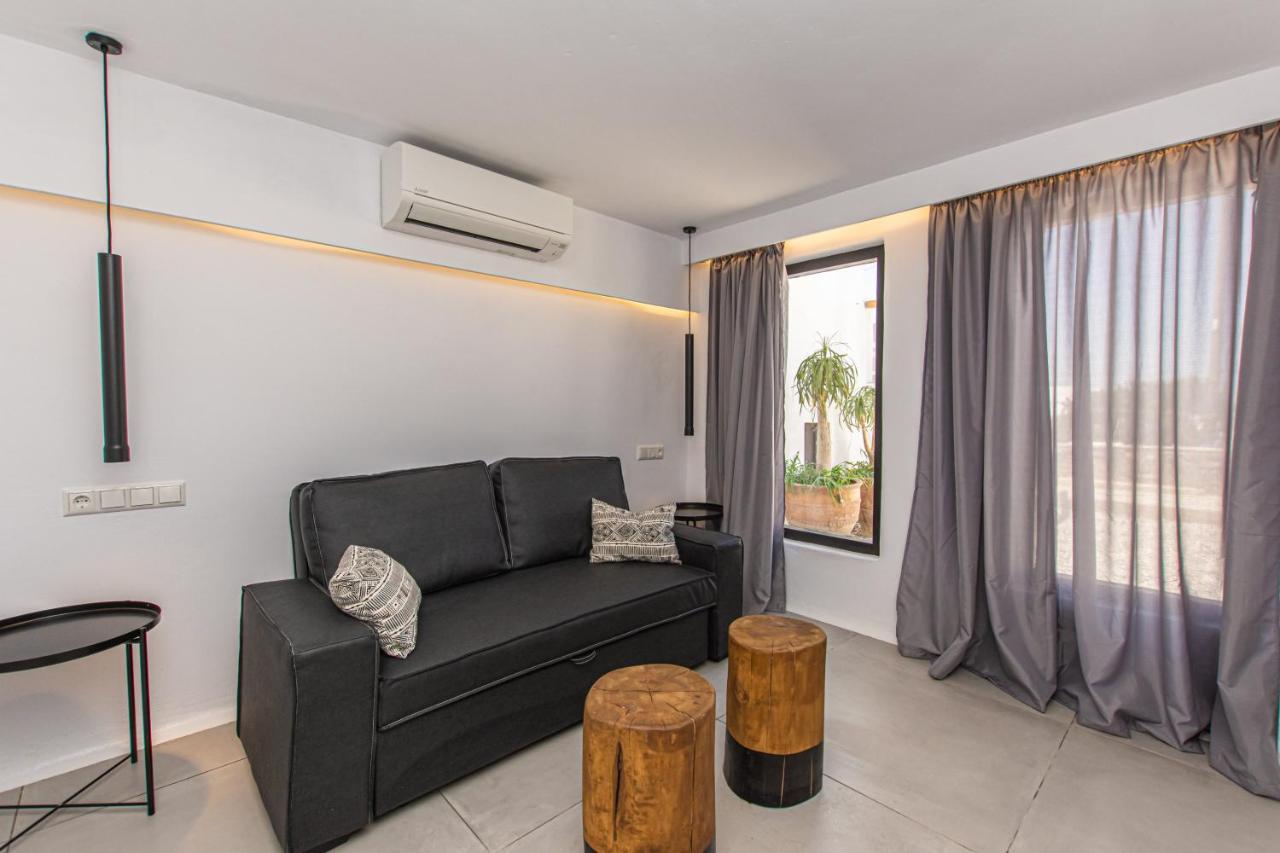 Galanado Villa Agrabely & Suites מראה חיצוני תמונה